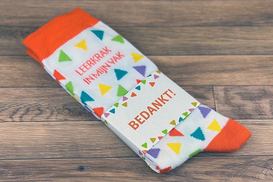 geklede sokken met inweving van een kleurrijk ontwerp voor Leerkrak